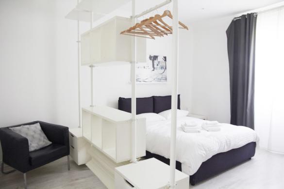 bedroom, Bett, Schlafzimmer, airbnb, Wohnung, appartment, Rom, mieten, Hotel Alternative