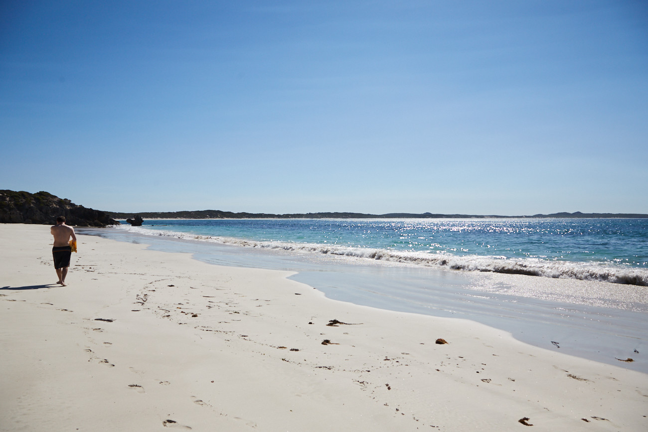 verlassen, Sandstrand, Strand, beach, Kangaroo Island, wunderschoen, wunderschön, weisser Sand, Ronnie, Miles and Shores, Australien