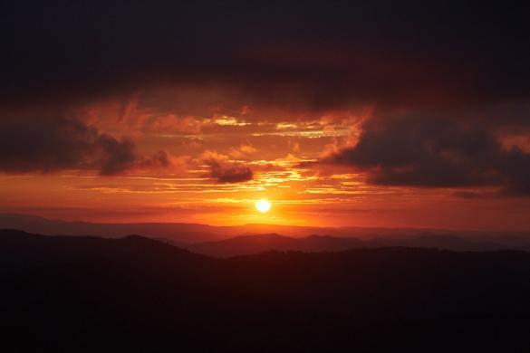 Sonnenuntergang, sunset, great alpine road, Australien, Australia, Miles and Shroes, Roadtrip, Travelblog, Reiseblog