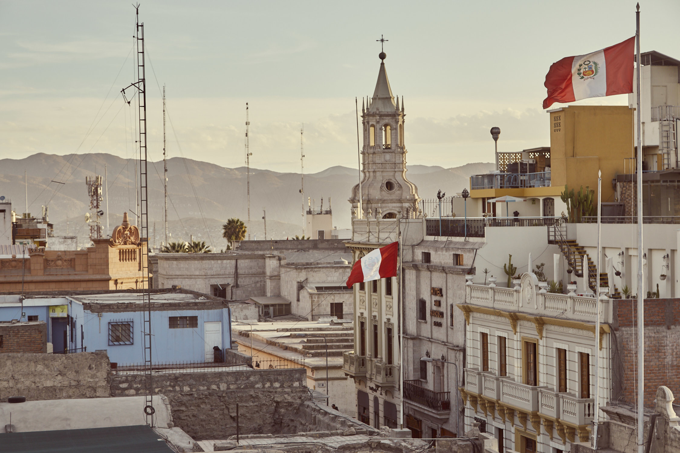 Arequipa von Oben, Blick zum Plaza de Armas, Sonnenuntergang, 8 things to do in Arequipa